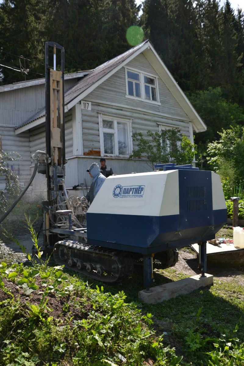 Компактная буровая установка